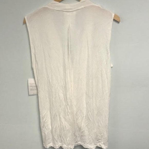 Stella & Dot Erika Tank - Picture 2 of 2